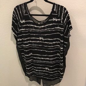 Express black and white top size large